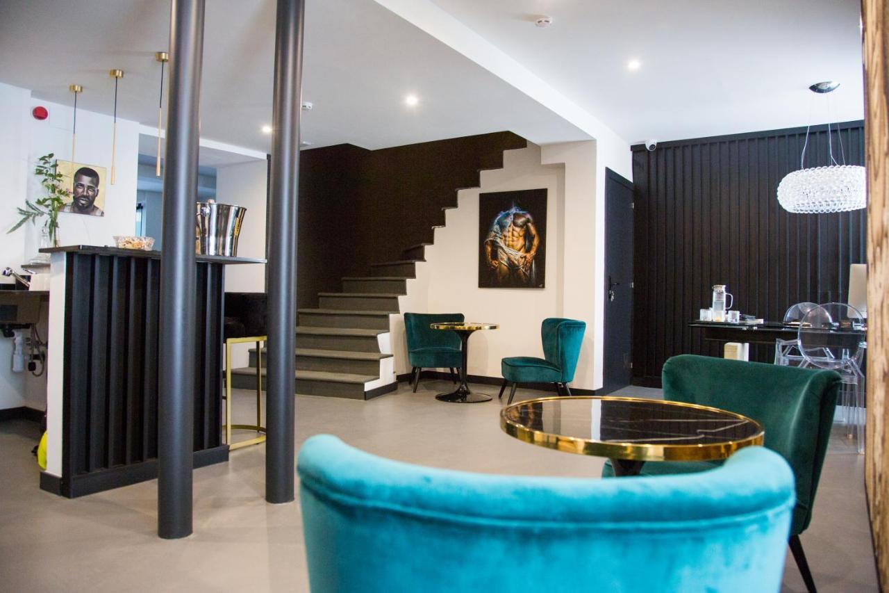 Elite Hotel - Gay Men Only (Adults Only) Сіджас Екстер'єр фото