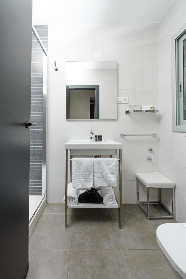 Elite Hotel - Gay Men Only (Adults Only) Сіджас Екстер'єр фото